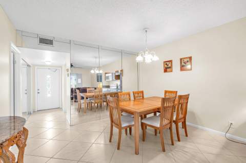 601 NW 76th Terrace #206, Margate FL - photo 8 of 30