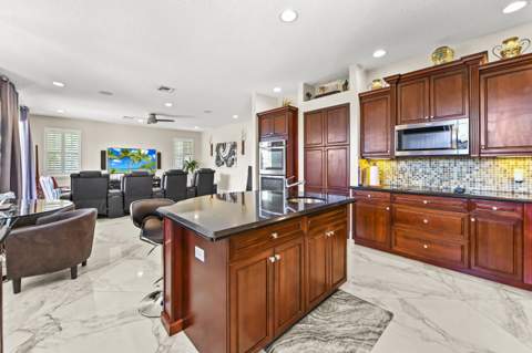 9133 Delemar Court, Wellington FL - photo 17 of 67
