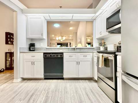 5462 Palm Springs Lane #A, Boynton Beach FL - photo 7 of 64