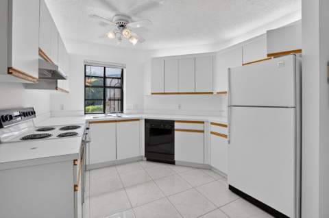 5187 Europa Drive #F, Boynton Beach FL - photo 11 of 66