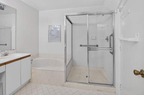 5187 Europa Drive #F, Boynton Beach FL - photo 17 of 66