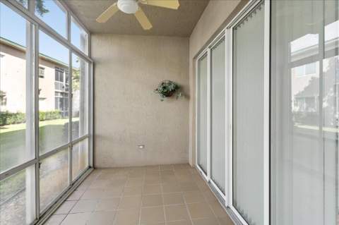 7937 Exeter Circle #102, Tamarac FL - photo 11 of 29