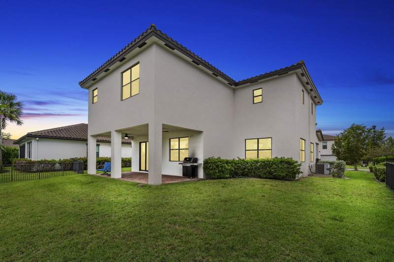5 bedroom Single Family Residence at 3124 Streng Lane, Crestwood North, Royal Palm Beach — photo 3