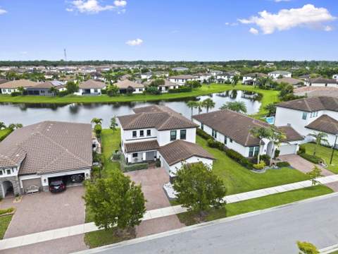 3124 Streng Lane, Royal Palm Beach FL - photo 14 of 64