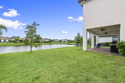 3124 Streng Lane, Royal Palm Beach FL - photo 18 of 64