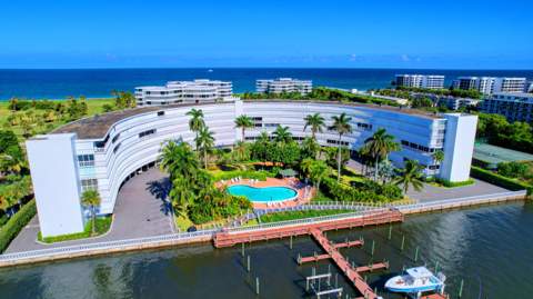 2505 S Ocean Boulevard #403, Palm Beach FL - photo 19 of 49