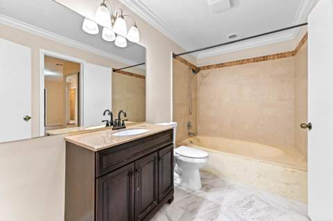 7184 Sportsmans Drive, North Lauderdale FL - photo 19 of 48