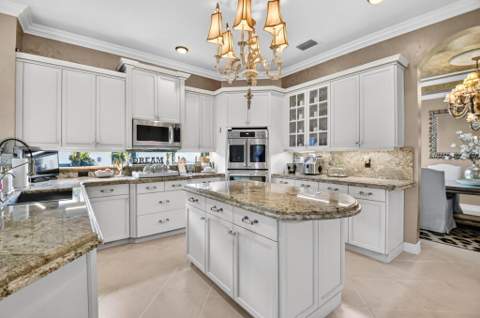 611 Edgebrook Lane, Royal Palm Beach FL - photo 14 of 109