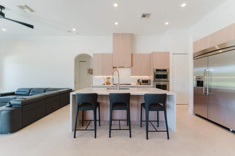 5 bedroom Single Family Residence at 4197 Finishline Terrace, Flamingo Plat, Davie — photo 5