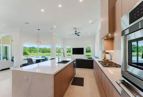 4197 Finishline Terrace, Davie FL - photo 7 of 42