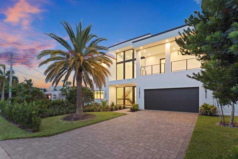 5 bedroom Single Family Residence at 2612 NE 4th Street, Harbor Village Sec, Pompano Beach — photo 4