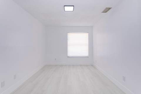 202 Sparrow Drive #1, Royal Palm Beach FL - photo 13 of 20