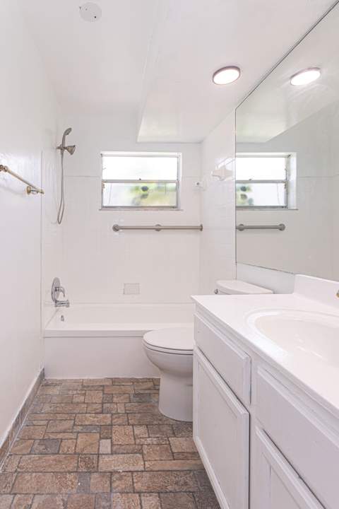 202 Sparrow Drive #1, Royal Palm Beach FL - photo 16 of 20