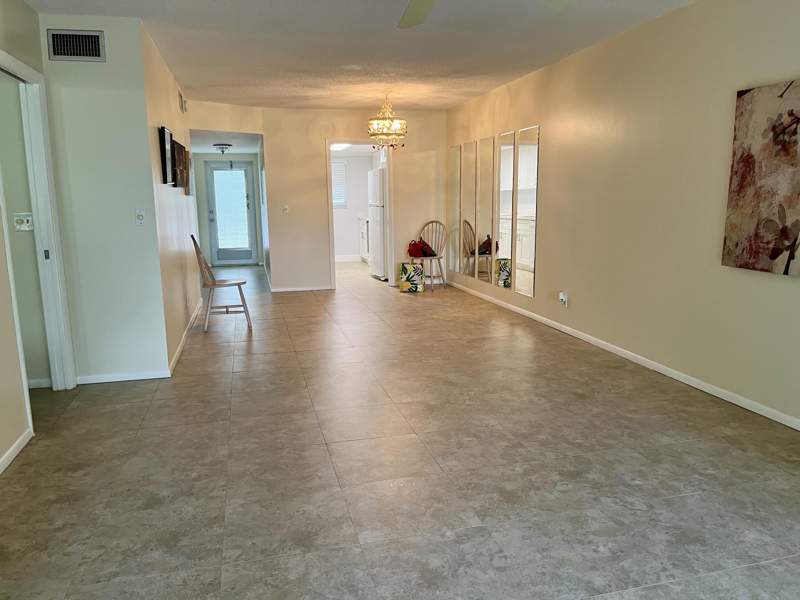 1 bedroom Condominium at 2760 SW 22nd Avenue #1710, Sabal Pine Condo, Delray Beach — photo 2