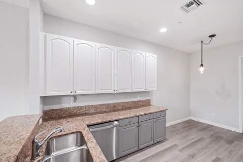 135 SW Walking Path, Stuart FL - photo 18 of 38