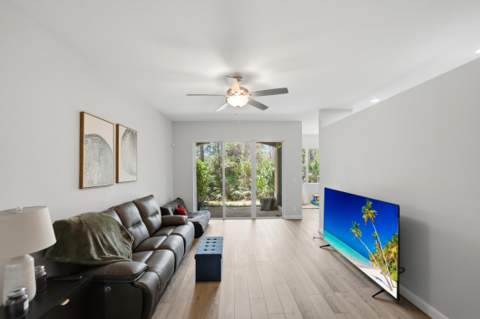 135 SW Walking Path, Stuart FL - photo 6 of 38