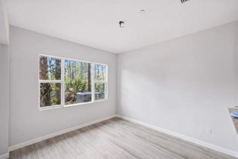 135 SW Walking Path, Stuart FL - photo 13 of 38