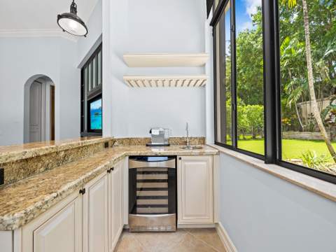 10800 Blue Palm Street, Plantation FL - photo 18 of 55