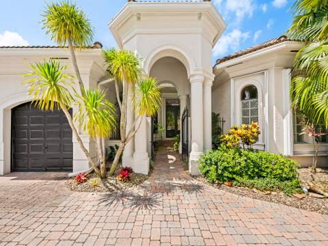 10800 Blue Palm Street, Plantation FL - photo 8 of 55