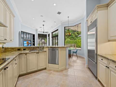 10800 Blue Palm Street, Plantation FL - photo 16 of 55