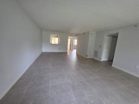 5951 Regal Glen Drive #104, Boynton Beach FL - photo 14 of 30