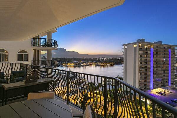 2 bedroom Condominium at 100 S Birch Road #1103f, Jackson Tower Las Olas Condo, Fort Lauderdale — photo 3