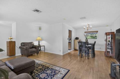 12224 Gingerwood Lane, Wellington FL - photo 9 of 70