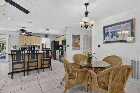 12224 Gingerwood Lane, Wellington FL - photo 16 of 70