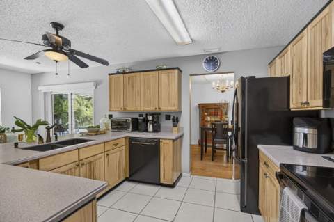 12224 Gingerwood Lane, Wellington FL - photo 23 of 70