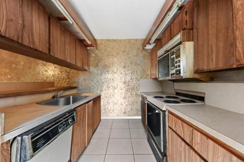 2423 24th Lane, Greenacres FL - photo 11 of 19