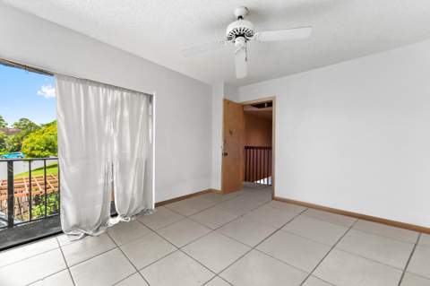 2423 24th Lane, Greenacres FL - photo 14 of 19