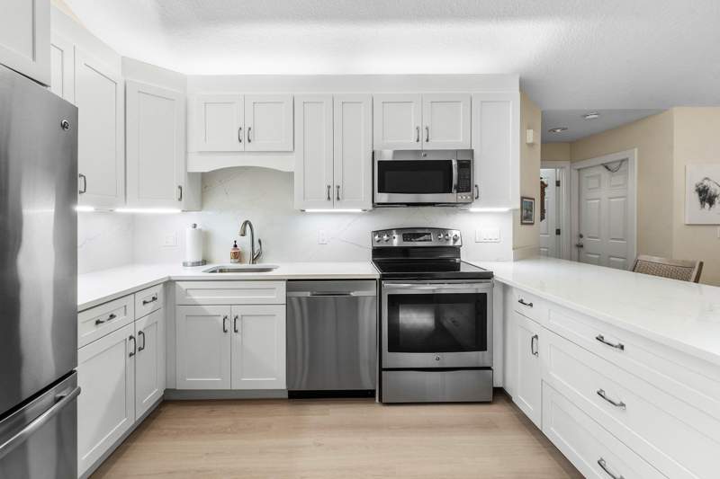 3 bedroom Townhouse at 12584 Woodmill Drive, Westwood Lakes 4 Westwood Gardens, Palm Beach Gardens — photo 3