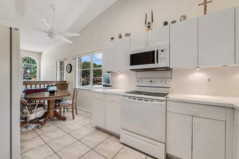 7027 Summer Tree Drive #201, Boynton Beach FL - photo 23 of 77