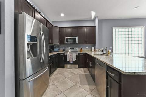7213 Sandgrace Lane, Lake Worth FL - photo 17 of 57