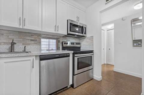 8280 SW 24th Street #7210, North Lauderdale FL - photo 16 of 31