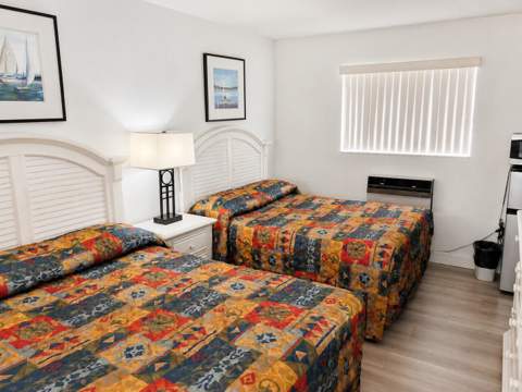 1743 Rodman Street, Hollywood FL - photo 12 of 15