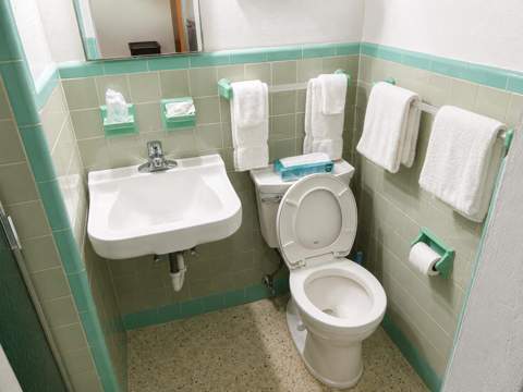 1743 Rodman Street, Hollywood FL - photo 13 of 15