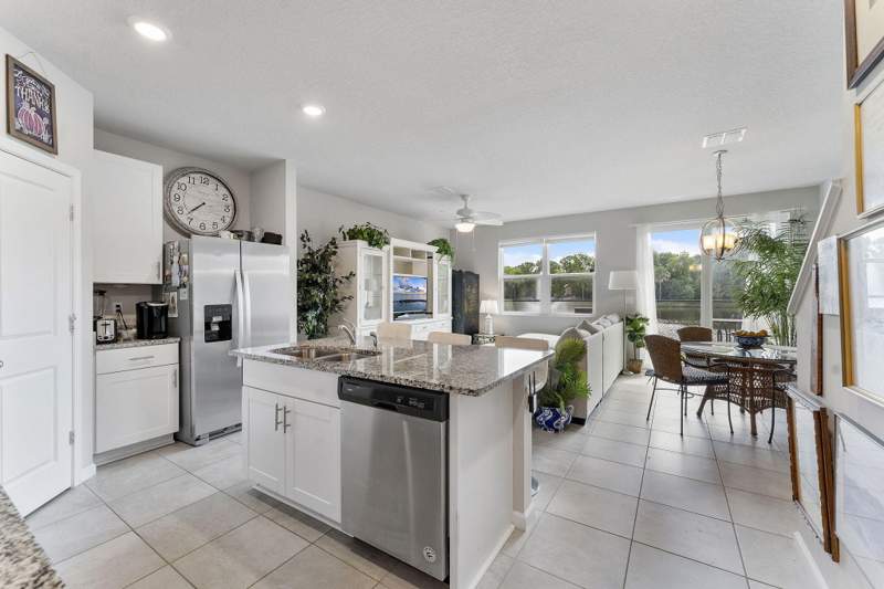 3 bedroom Townhouse at 3947 SE Mentmore Lane, Trillium, Stuart — photo 3
