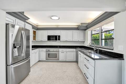 316 NW 20th Street, Wilton Manors FL - photo 24 of 51
