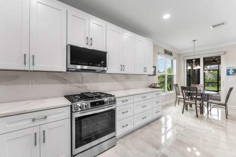 12200 SW Sandpiper Way, Port St. Lucie FL - photo 11 of 47