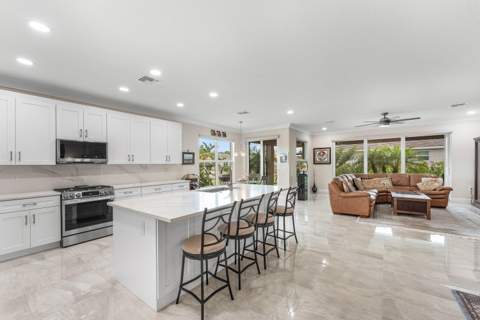 12200 SW Sandpiper Way, Port St. Lucie FL - photo 18 of 47