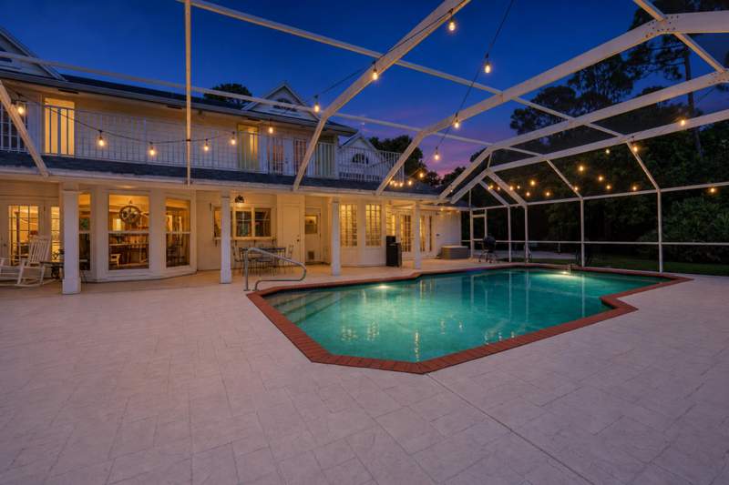 4 bedroom Single Family Residence at 19780 Castlewood Drive, Imperial Woods, Jupiter — photo 4