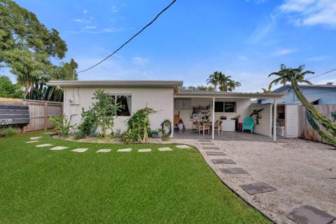 180 NW 48th Court, Oakland Park FL - photo 18 of 33