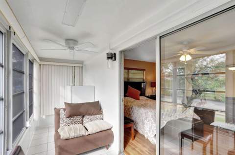 237 Farnham J, Deerfield Beach FL - photo 11 of 22
