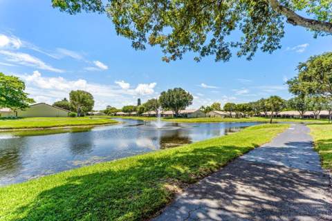 1024 Green Pine Boulevard #I, West Palm Beach FL - photo 18 of 24