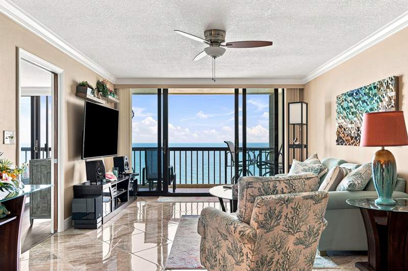 2 bedroom Condominium at 9550 S Ocean Drive #1702, Islandia I Condominium, Jensen Beach — photo 4