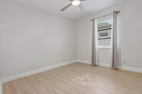 254 SW 6th Street, Dania Beach FL - photo 13 of 31