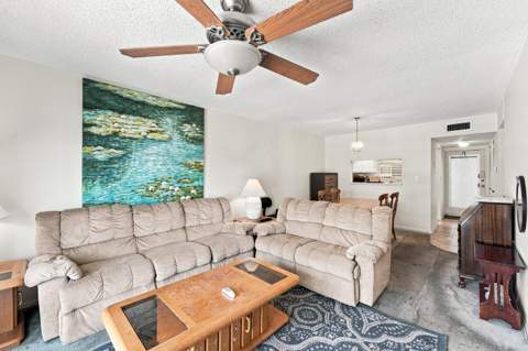 3000 E Sunrise Lakes Drive #223, Sunrise FL - photo 11 of 39