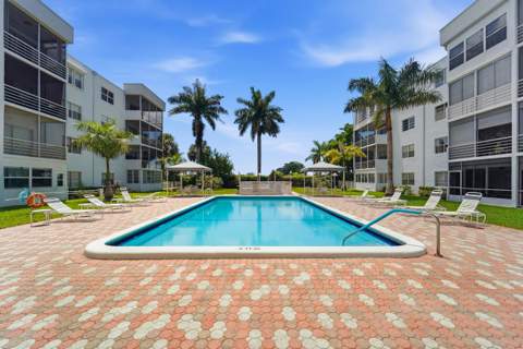 3000 E Sunrise Lakes Drive #223, Sunrise FL - photo 23 of 39