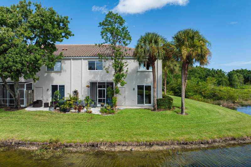 3 bedroom Townhouse at 4859 NW 58th Manor, Sawgrass Exchange Plat, Coconut Creek — photo 3